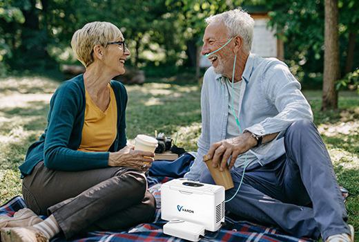Beat the Heat and Breathe Easy: How Oxygen Concentrators Can Help During Stuffy Summer Days